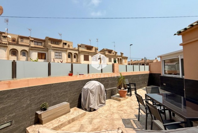 Tweedehands - Villa -
Torrevieja - Los Frutales