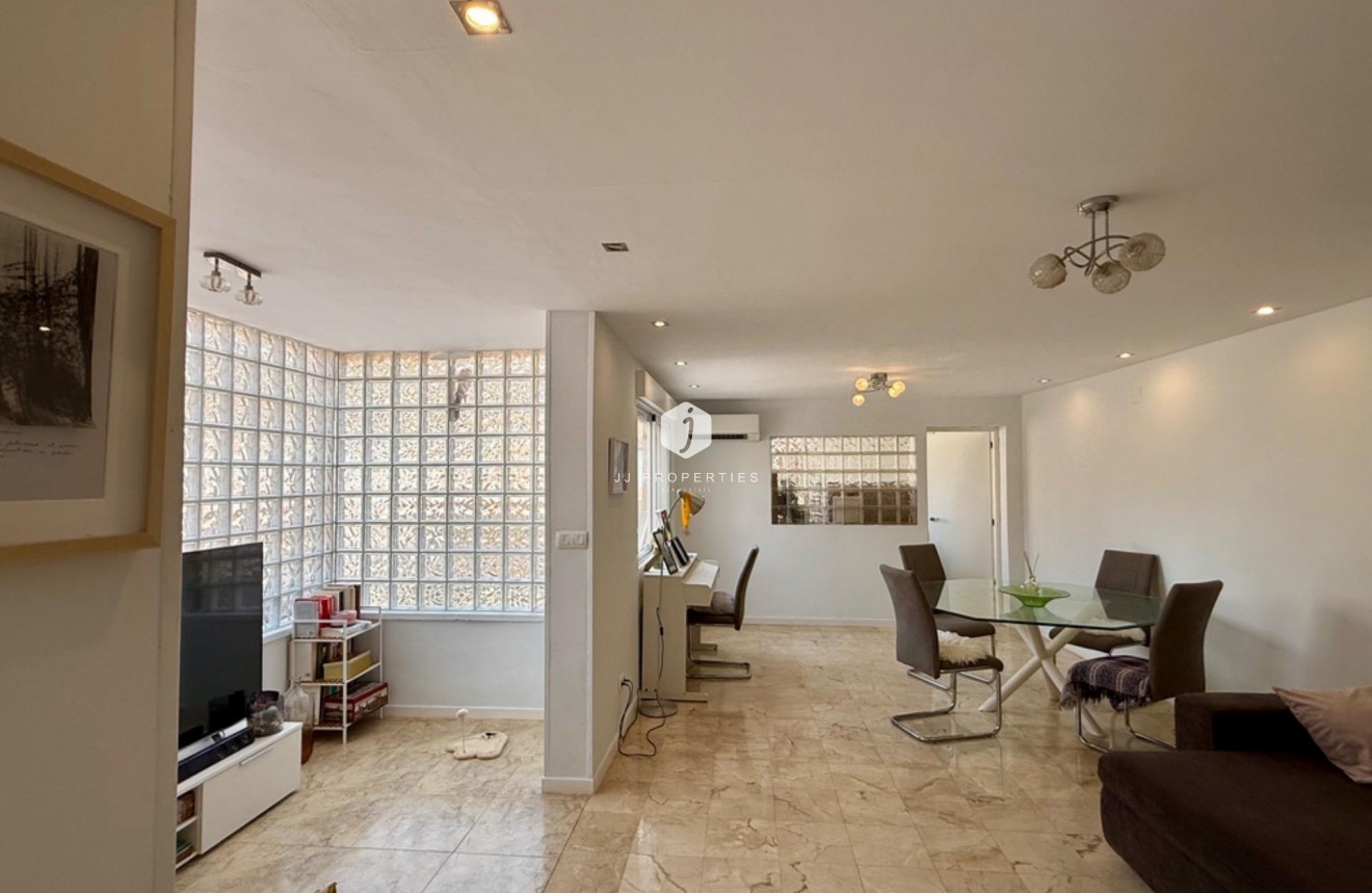 Tweedehands - Villa -
Torrevieja - Los Frutales