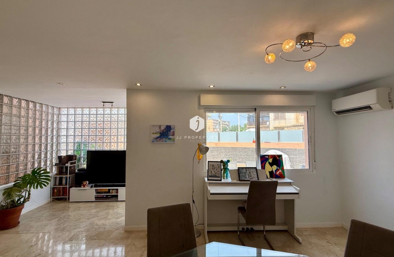 Tweedehands - Villa -
Torrevieja - Los Frutales