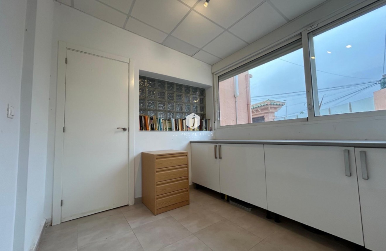 Tweedehands - Villa -
Torrevieja - Los Frutales