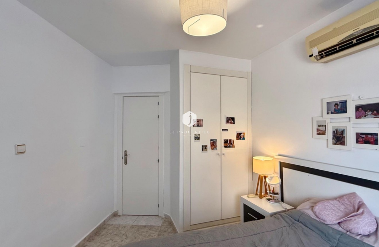 Tweedehands - Villa -
Torrevieja - Los Frutales