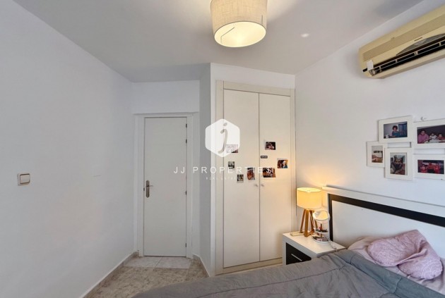 Tweedehands - Villa -
Torrevieja - Los Frutales