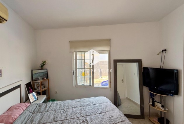 Tweedehands - Villa -
Torrevieja - Los Frutales