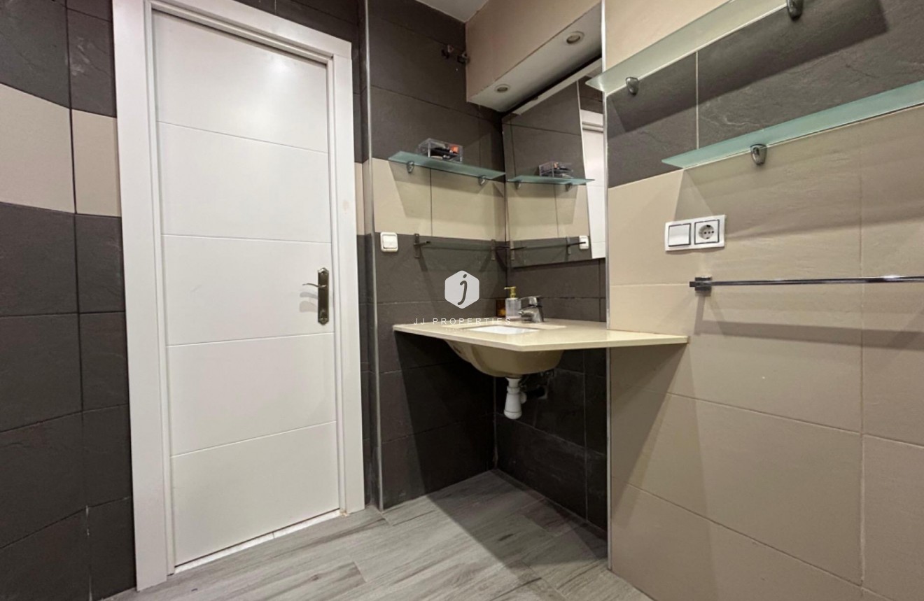 Tweedehands - Villa -
Torrevieja - Los Frutales