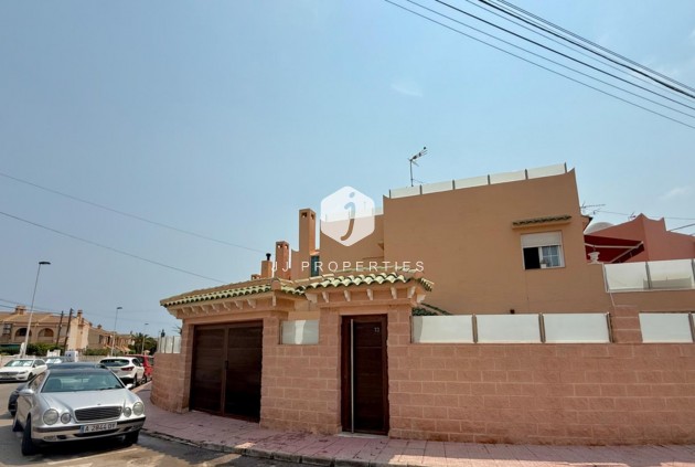 Tweedehands - Villa -
Torrevieja - Los Frutales