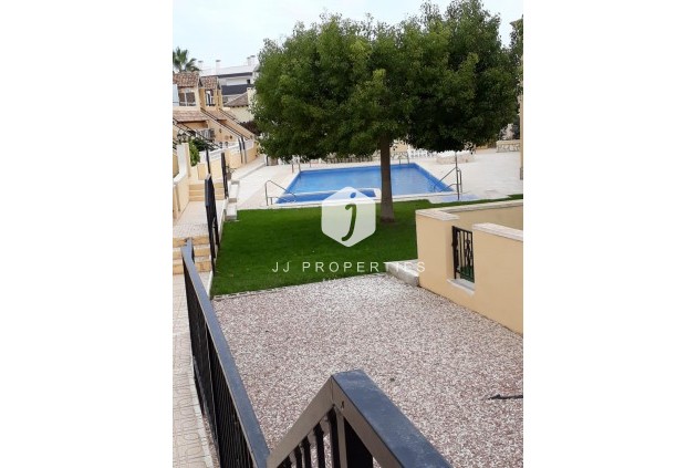 Tweedehands - Bungalow -
San Miguel de Salinas - Costa Blanca Sur