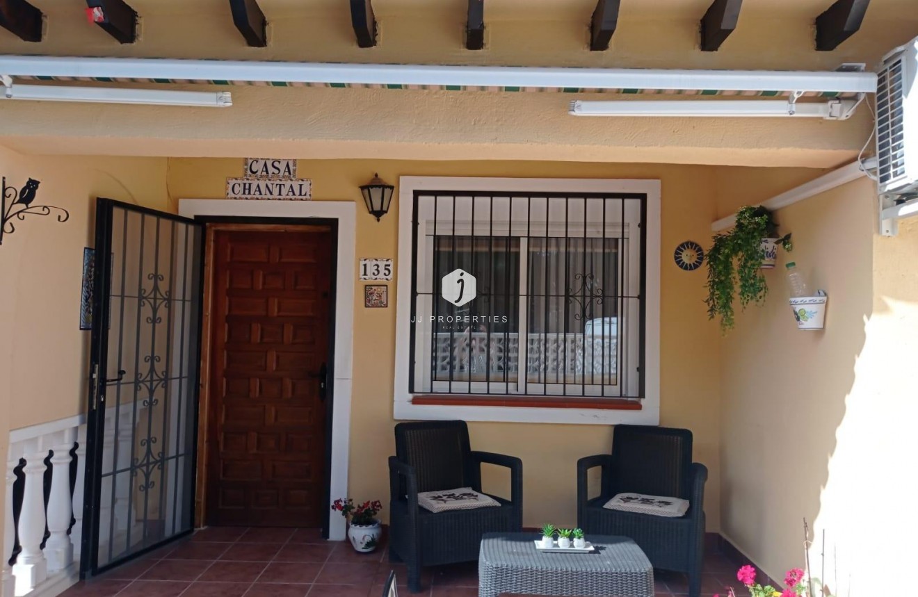 Tweedehands - Bungalow -
San Miguel de Salinas - Costa Blanca Sur