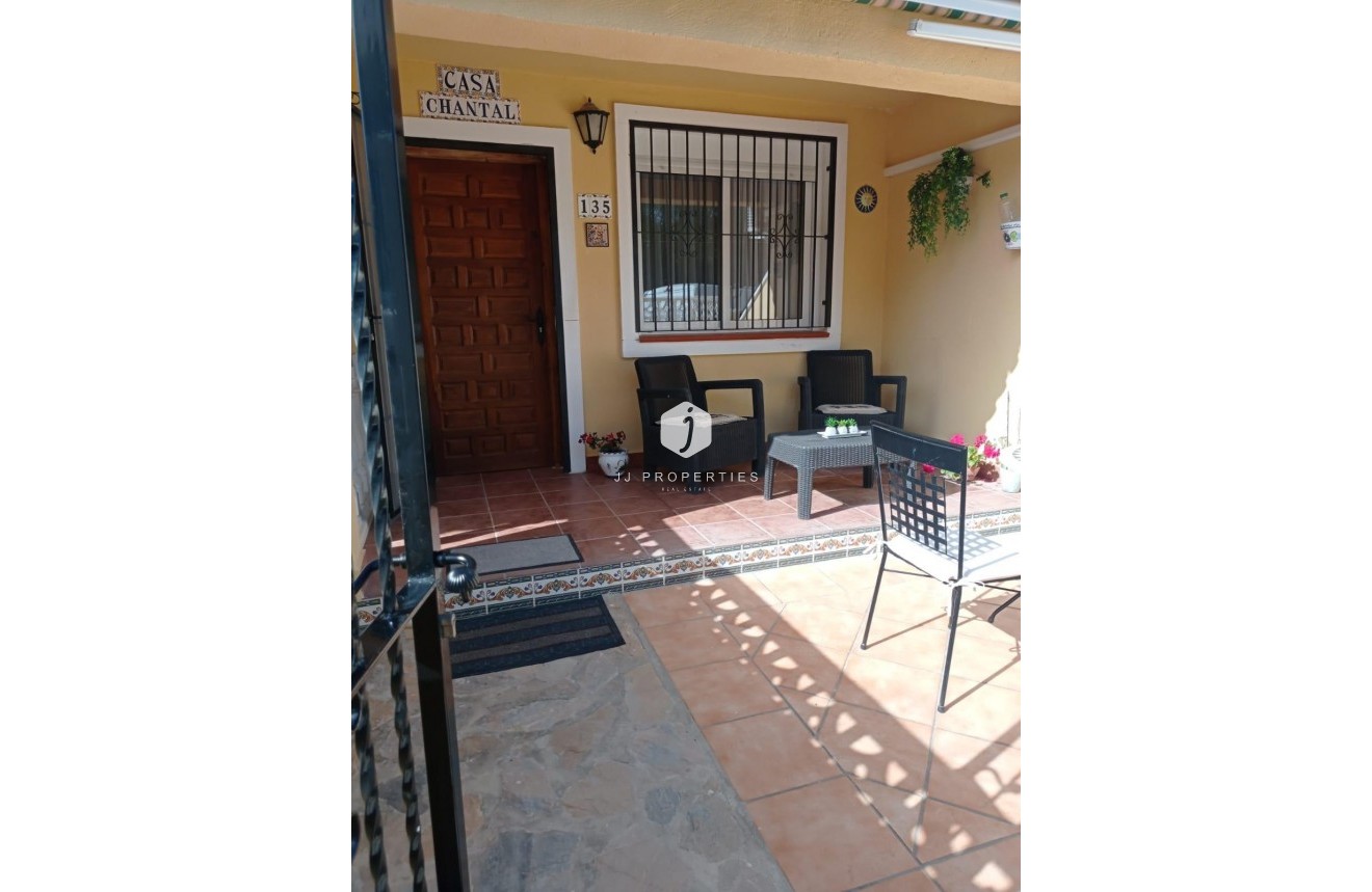 Tweedehands - Bungalow -
San Miguel de Salinas - Costa Blanca Sur