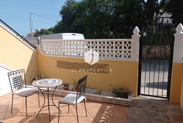 Tweedehands - Bungalow -
San Miguel de Salinas - Costa Blanca Sur