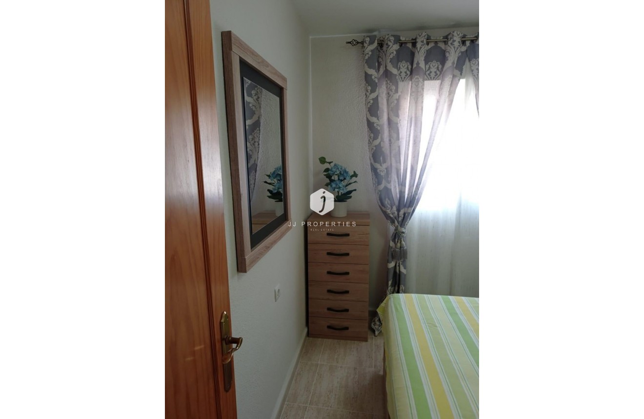 Tweedehands - Bungalow -
San Miguel de Salinas - Costa Blanca Sur