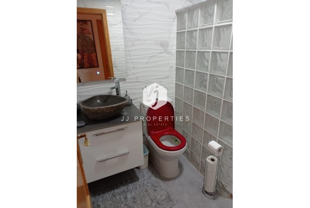 Tweedehands - Bungalow -
San Miguel de Salinas - Costa Blanca Sur