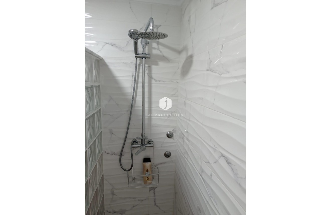 Tweedehands - Bungalow -
San Miguel de Salinas - Costa Blanca Sur