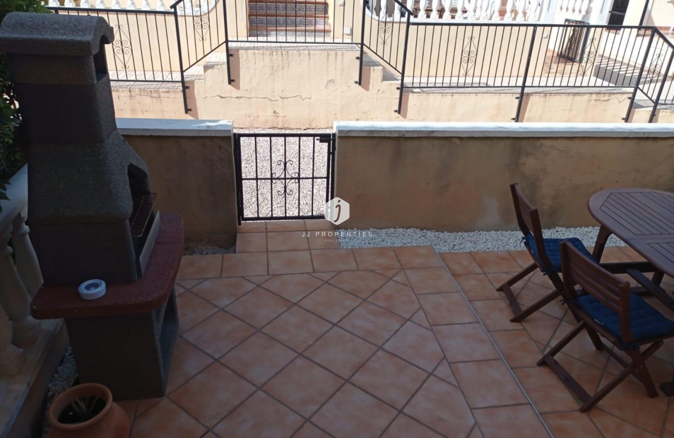 Tweedehands - Bungalow -
San Miguel de Salinas - Costa Blanca Sur