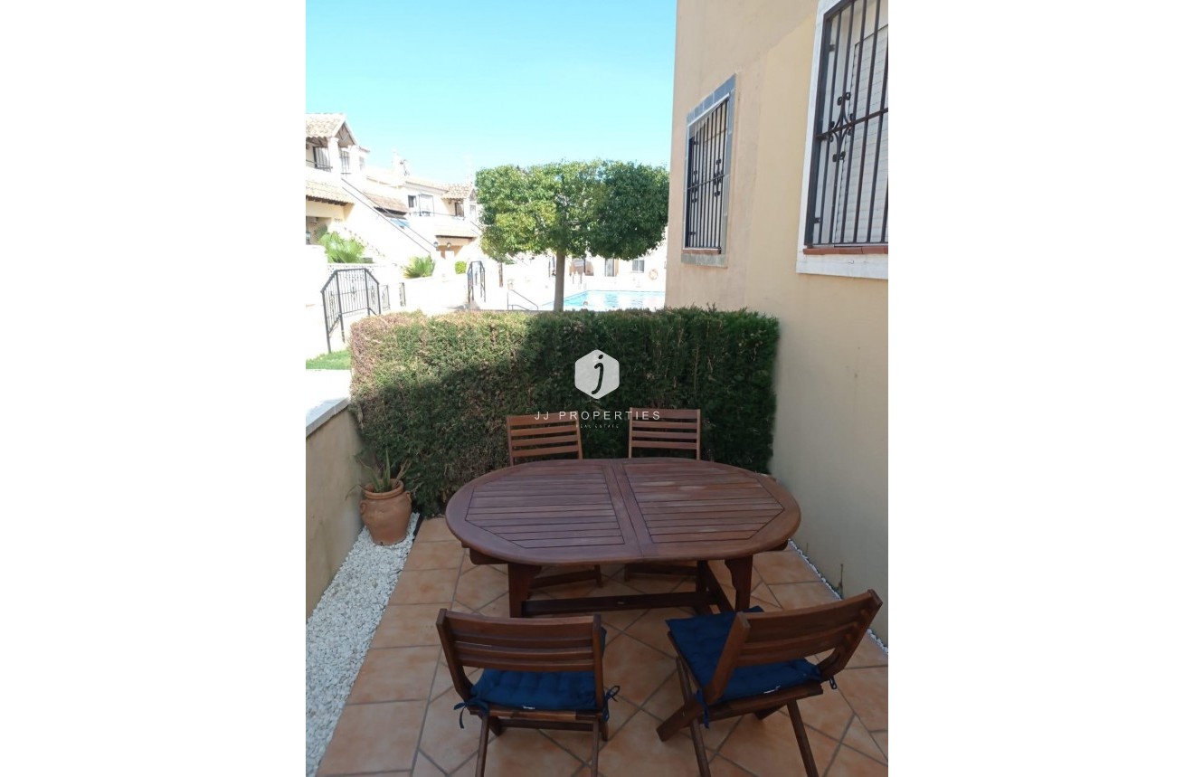Tweedehands - Bungalow -
San Miguel de Salinas - Costa Blanca Sur