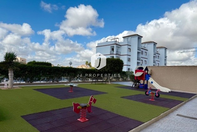 D'occasion - Appartement -
Orihuela Costa - Costa Blanca