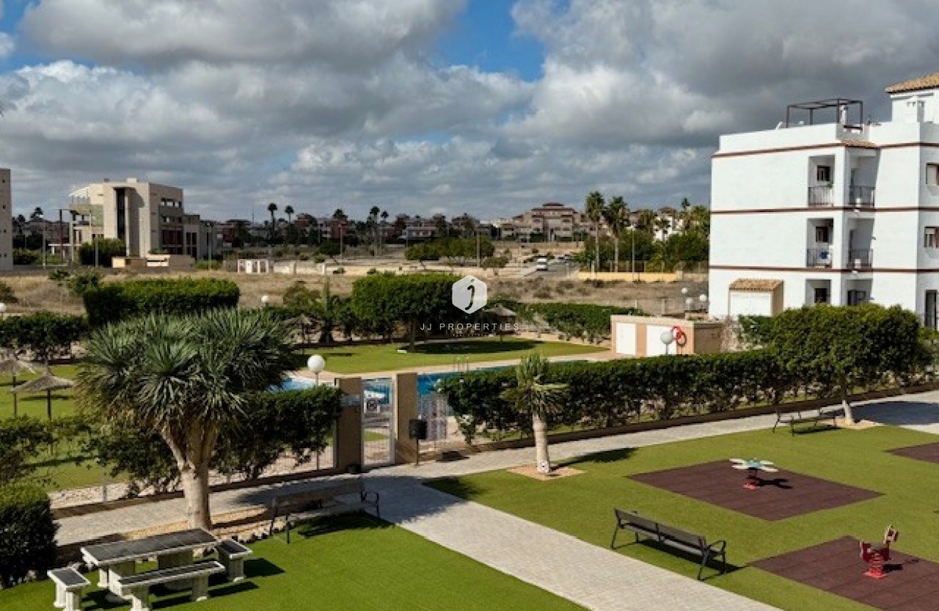 D'occasion - Appartement -
Orihuela Costa - Costa Blanca