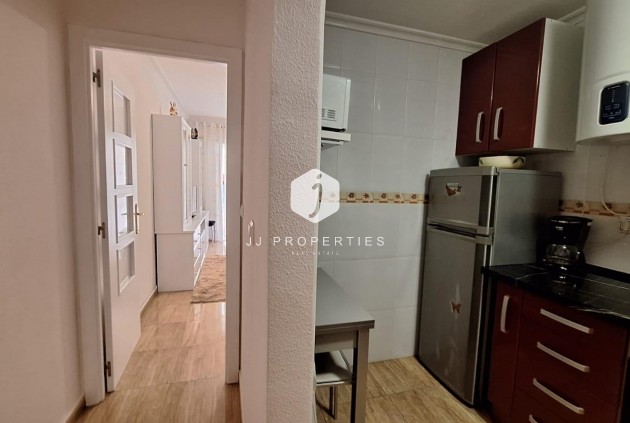 Tweedehands - Appartement / flat -
Torrevieja - Playa del Cura
