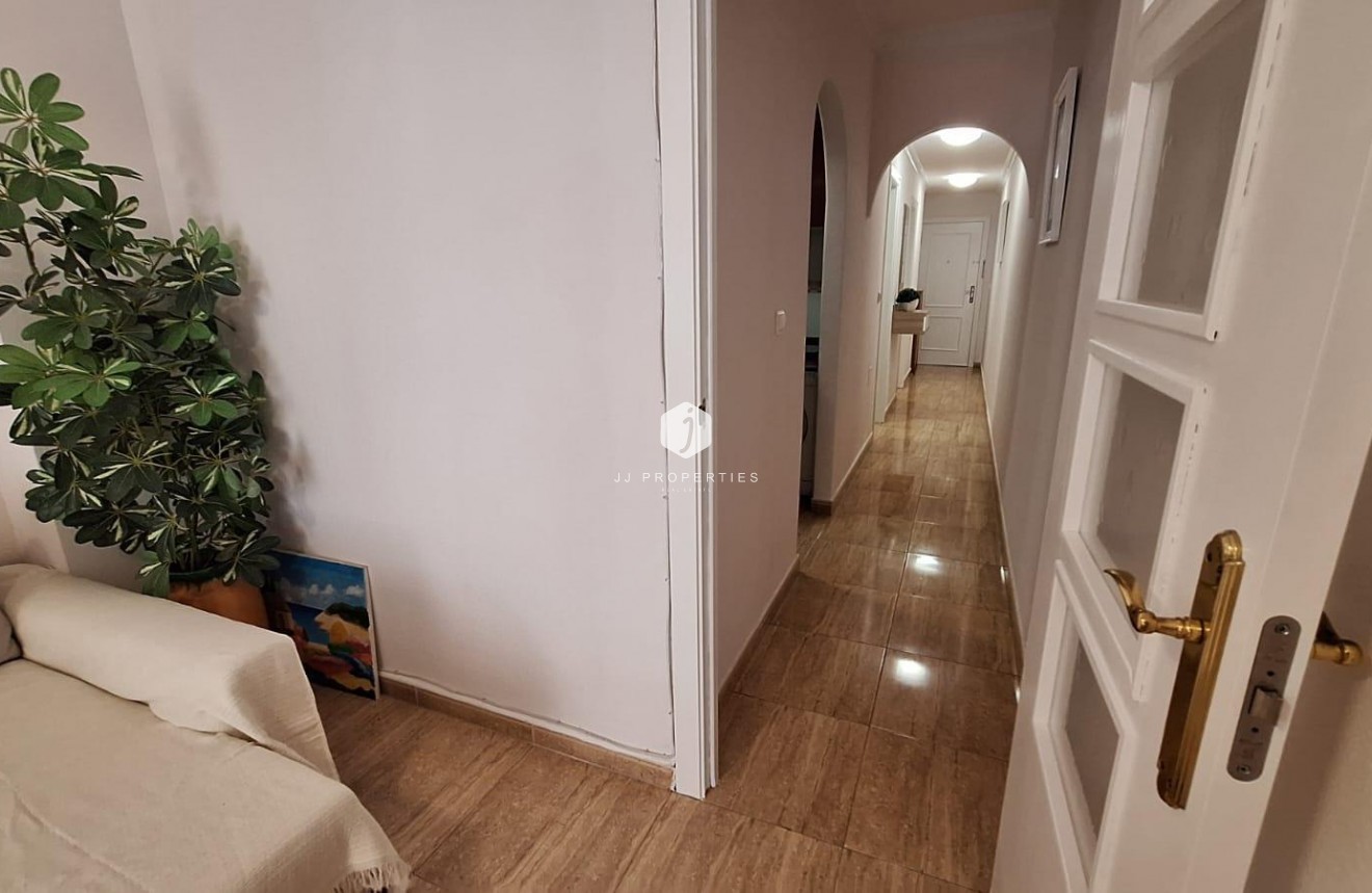 Tweedehands - Appartement / flat -
Torrevieja - Playa del Cura