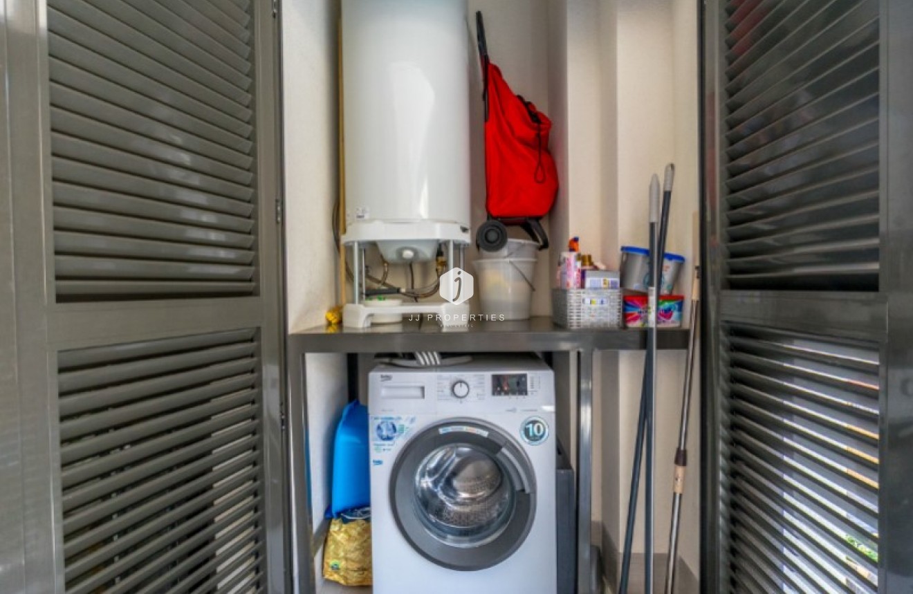 Tweedehands - Appartement / flat -
Torrevieja - Costa Blanca