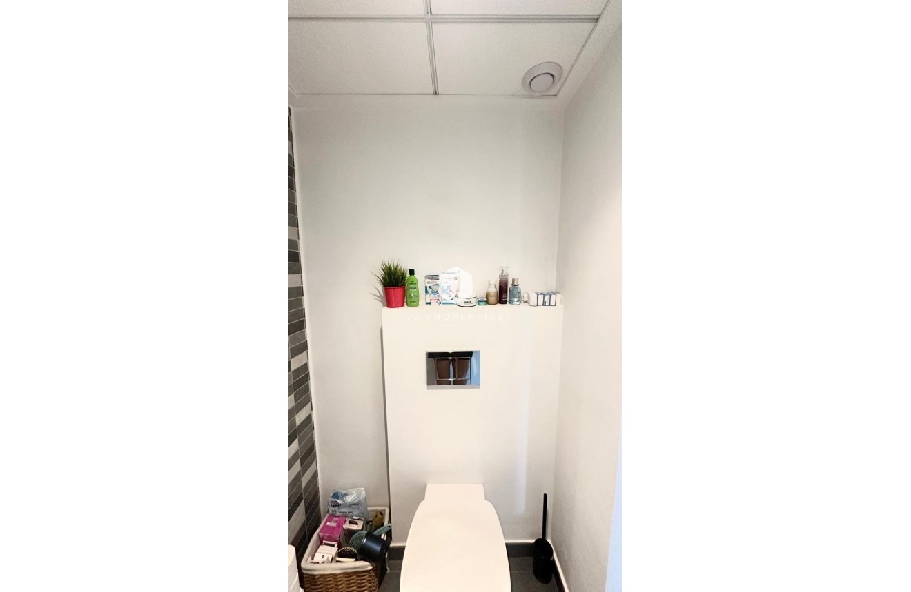 Tweedehands - Chalet -
Torrevieja - aguas nuevas