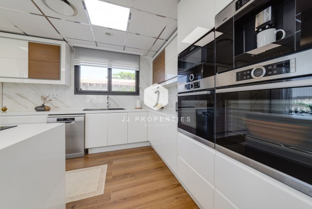 Tweedehands - Villa -
Torrevieja - Costa Blanca