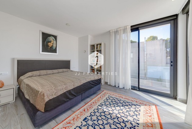 Tweedehands - Villa -
Torrevieja - Costa Blanca