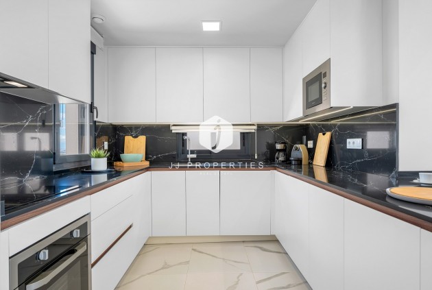 Tweedehands - Penthouse -
San Miguel de Salinas - Inland