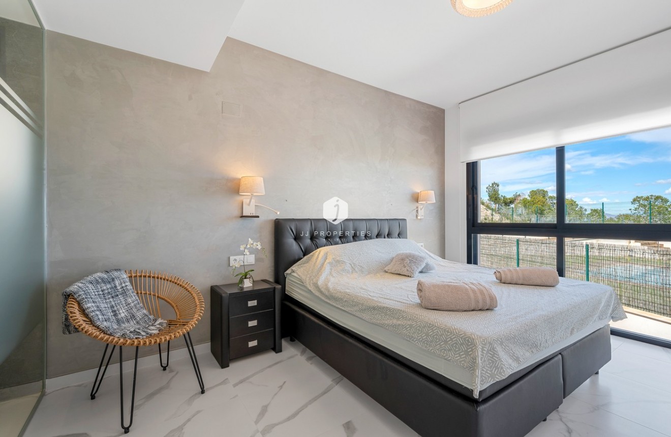 Tweedehands - Penthouse -
San Miguel de Salinas - Inland