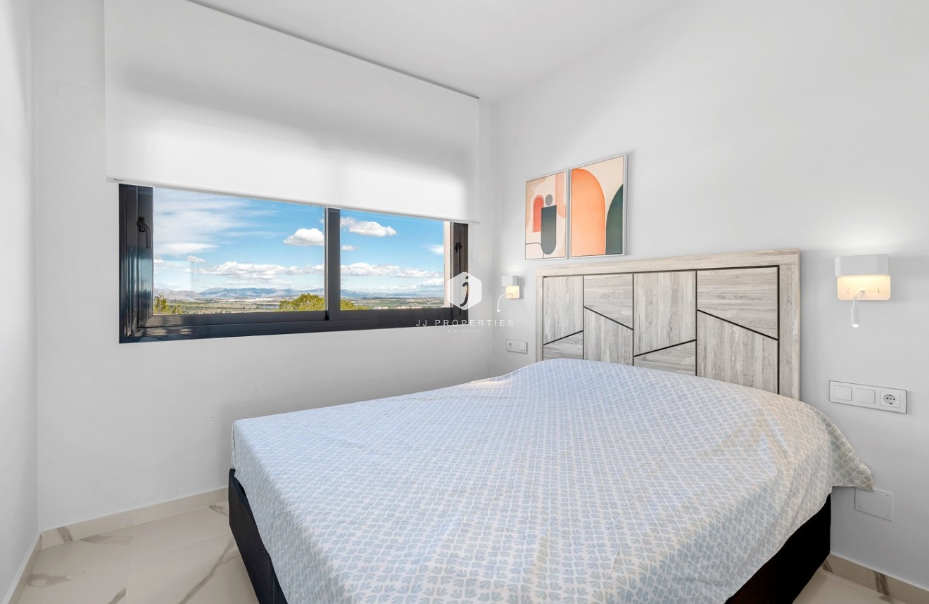 Tweedehands - Penthouse -
San Miguel de Salinas - Inland