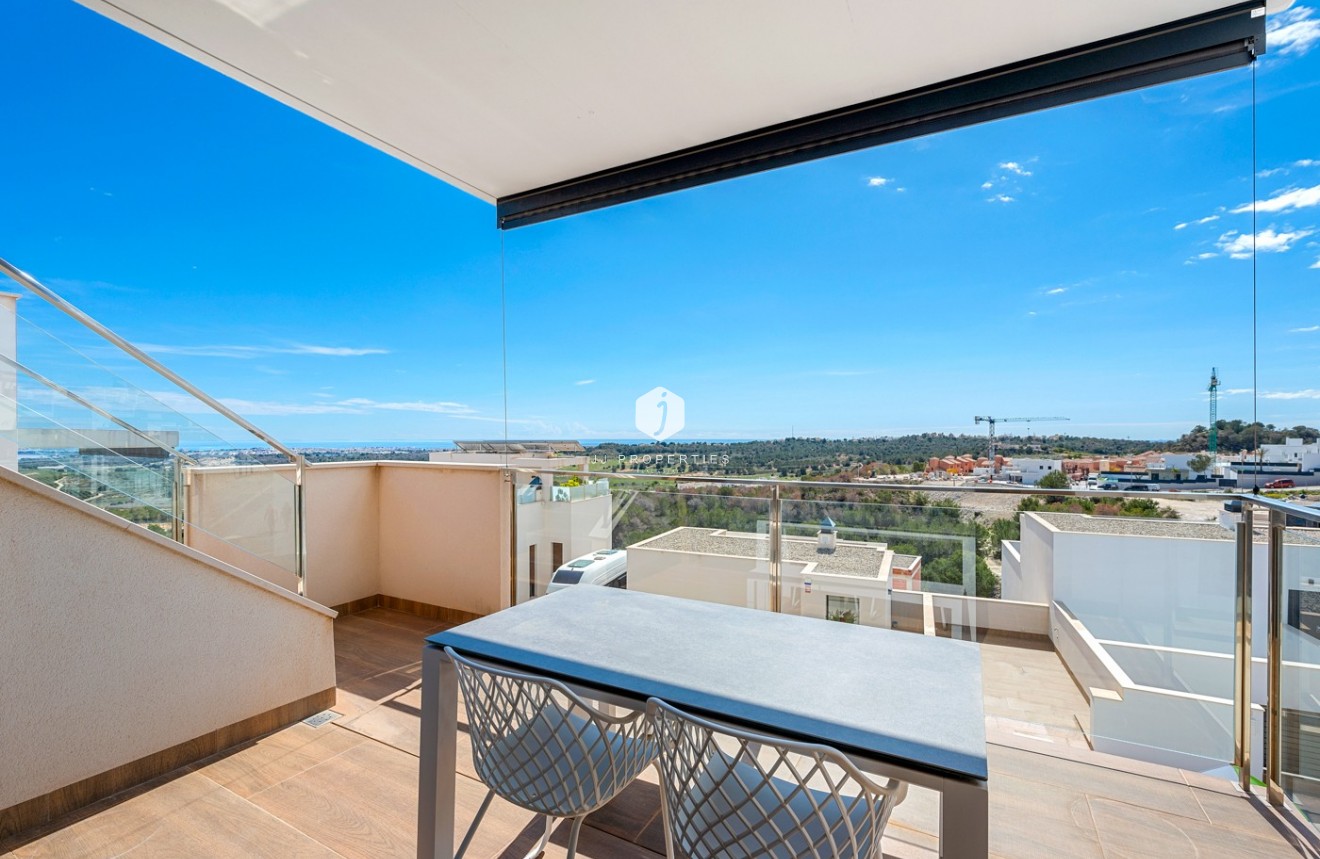 Tweedehands - Penthouse -
San Miguel de Salinas - Inland