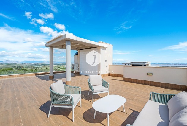 Tweedehands - Penthouse -
San Miguel de Salinas - Inland