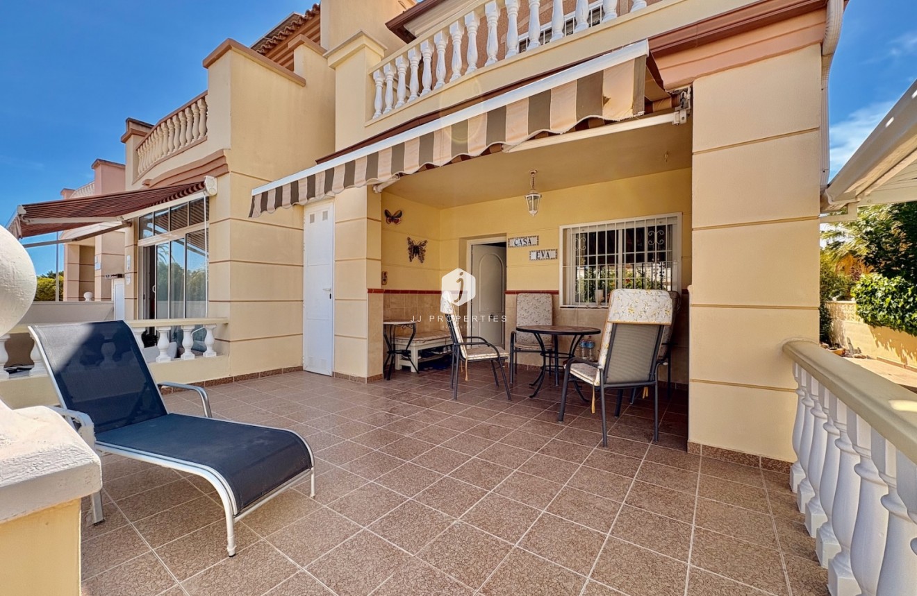 Tweedehands - Chalet -
Rojales - Inland