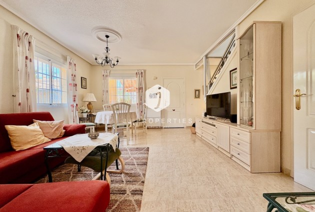 Tweedehands - Chalet -
Rojales - Inland