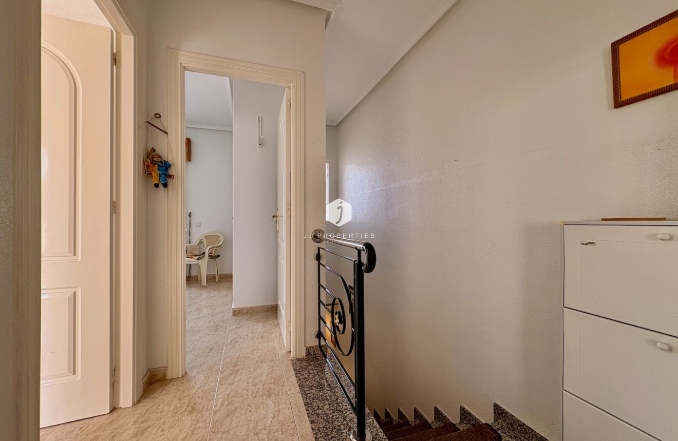 Tweedehands - Chalet -
Rojales - Inland