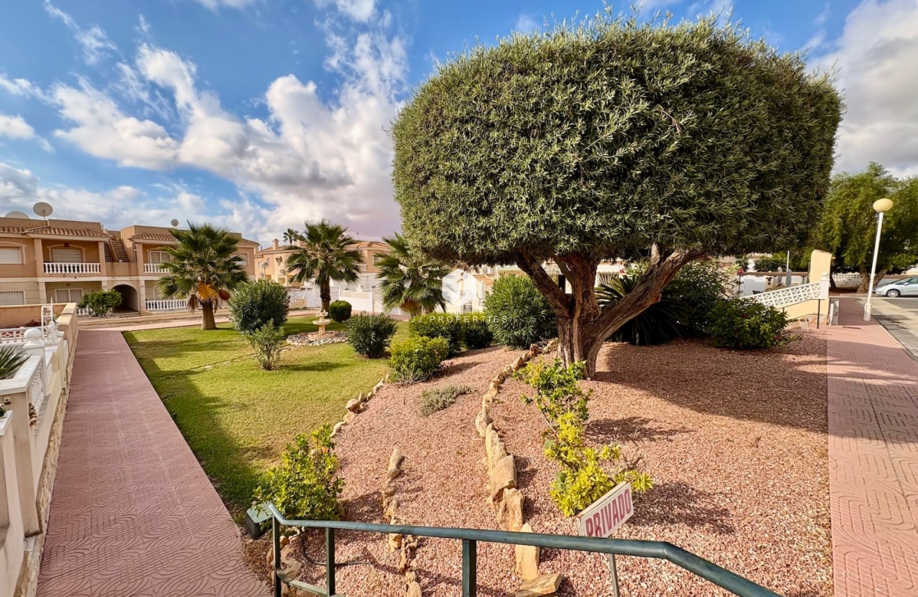 Tweedehands - Chalet -
Rojales - Inland