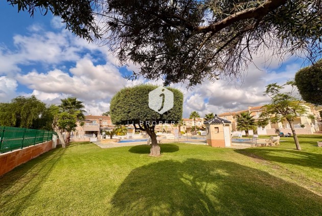 Tweedehands - Chalet -
Rojales - Inland