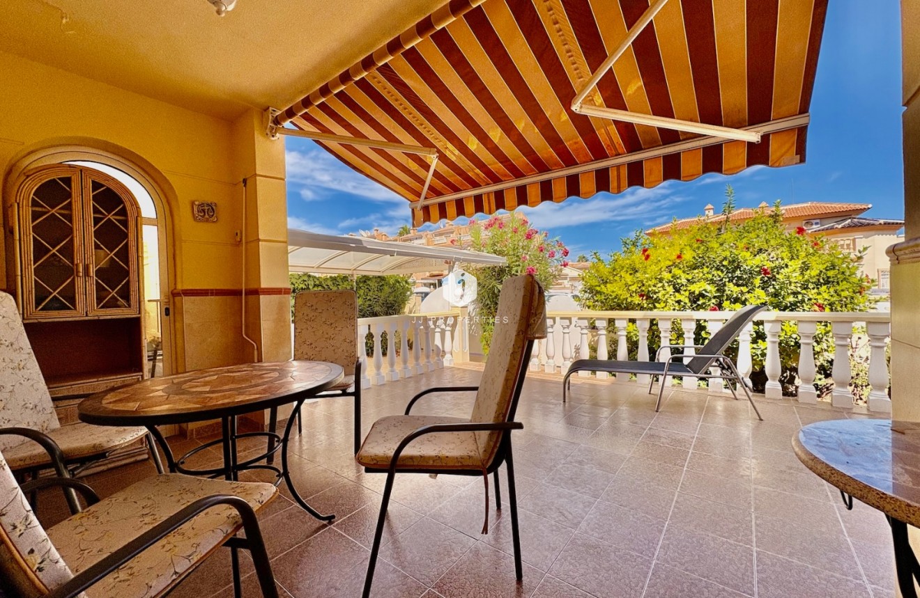 Tweedehands - Chalet -
Rojales - Inland