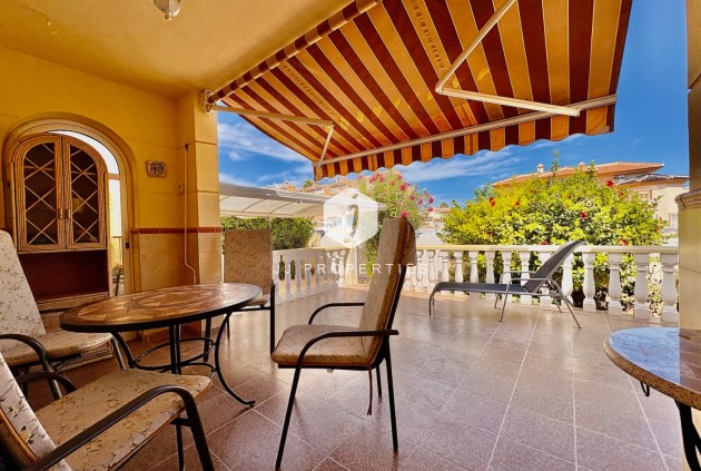 Tweedehands - Chalet -
Rojales - Inland