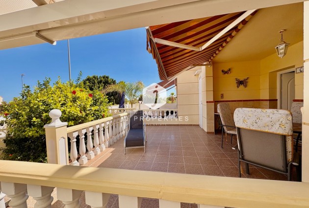 Tweedehands - Chalet -
Rojales - Inland