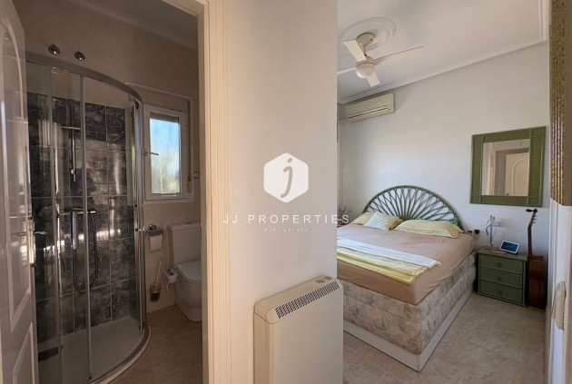 Tweedehands - Chalet -
Rojales - Inland