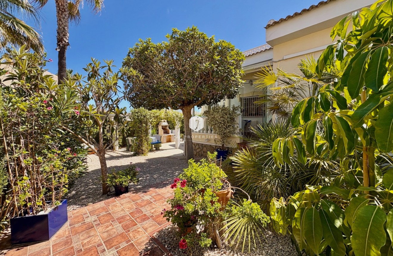 Tweedehands - Chalet -
Rojales - Inland