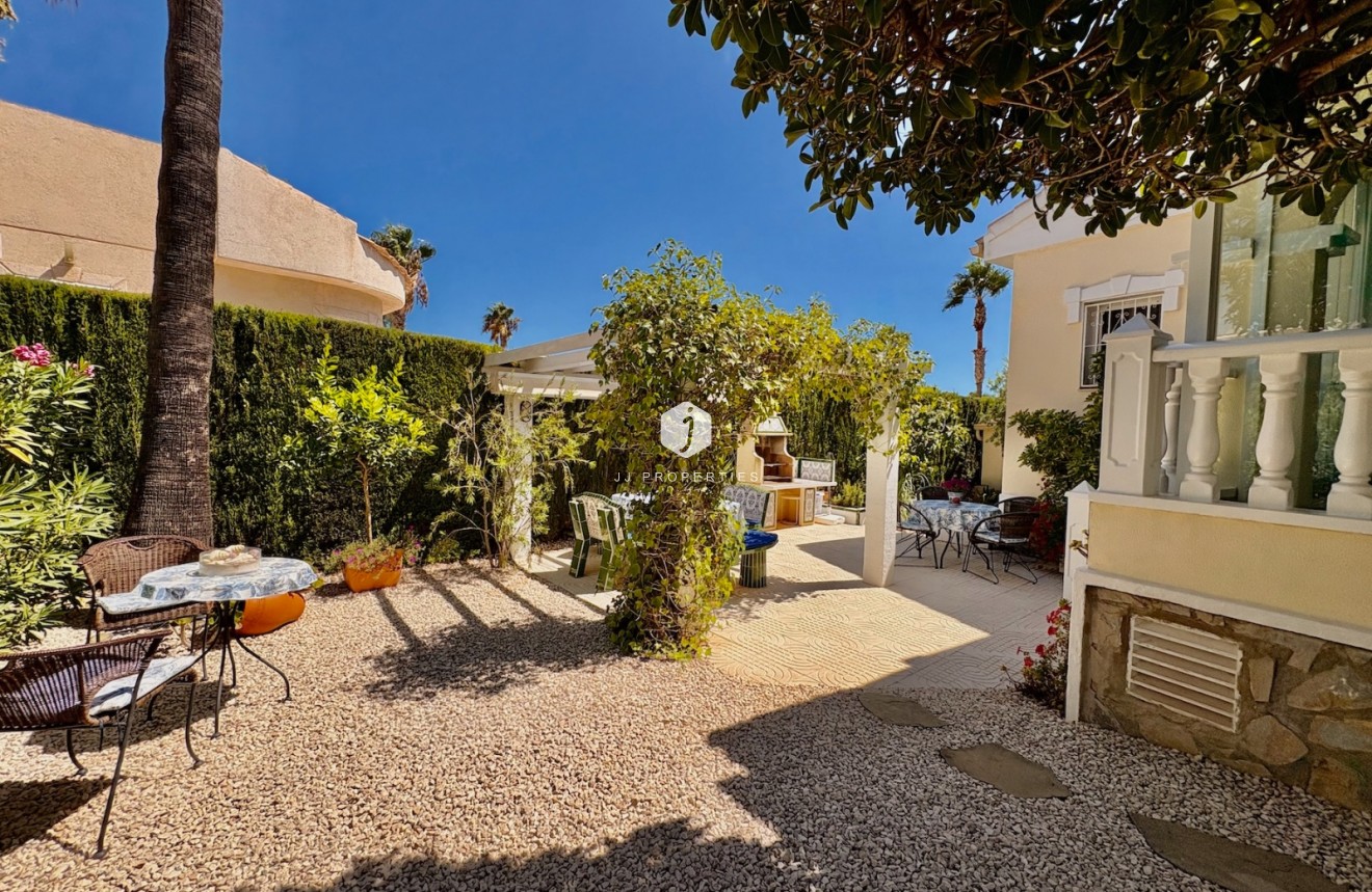 Tweedehands - Chalet -
Rojales - Inland