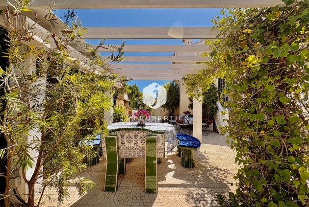 Tweedehands - Chalet -
Rojales - Inland