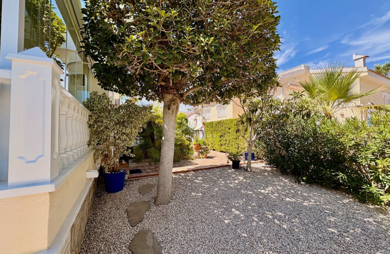 Tweedehands - Chalet -
Rojales - Inland