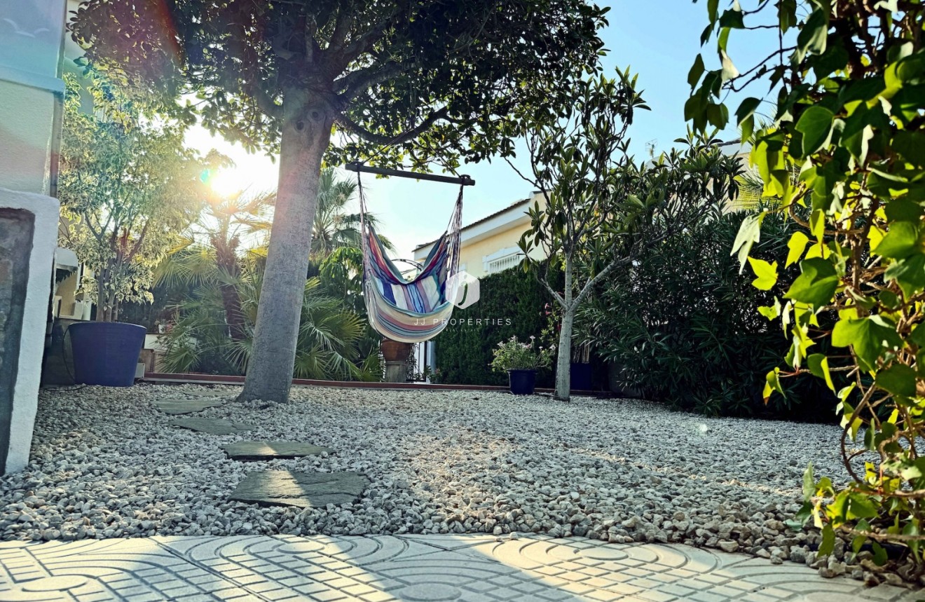 Tweedehands - Chalet -
Rojales - Inland