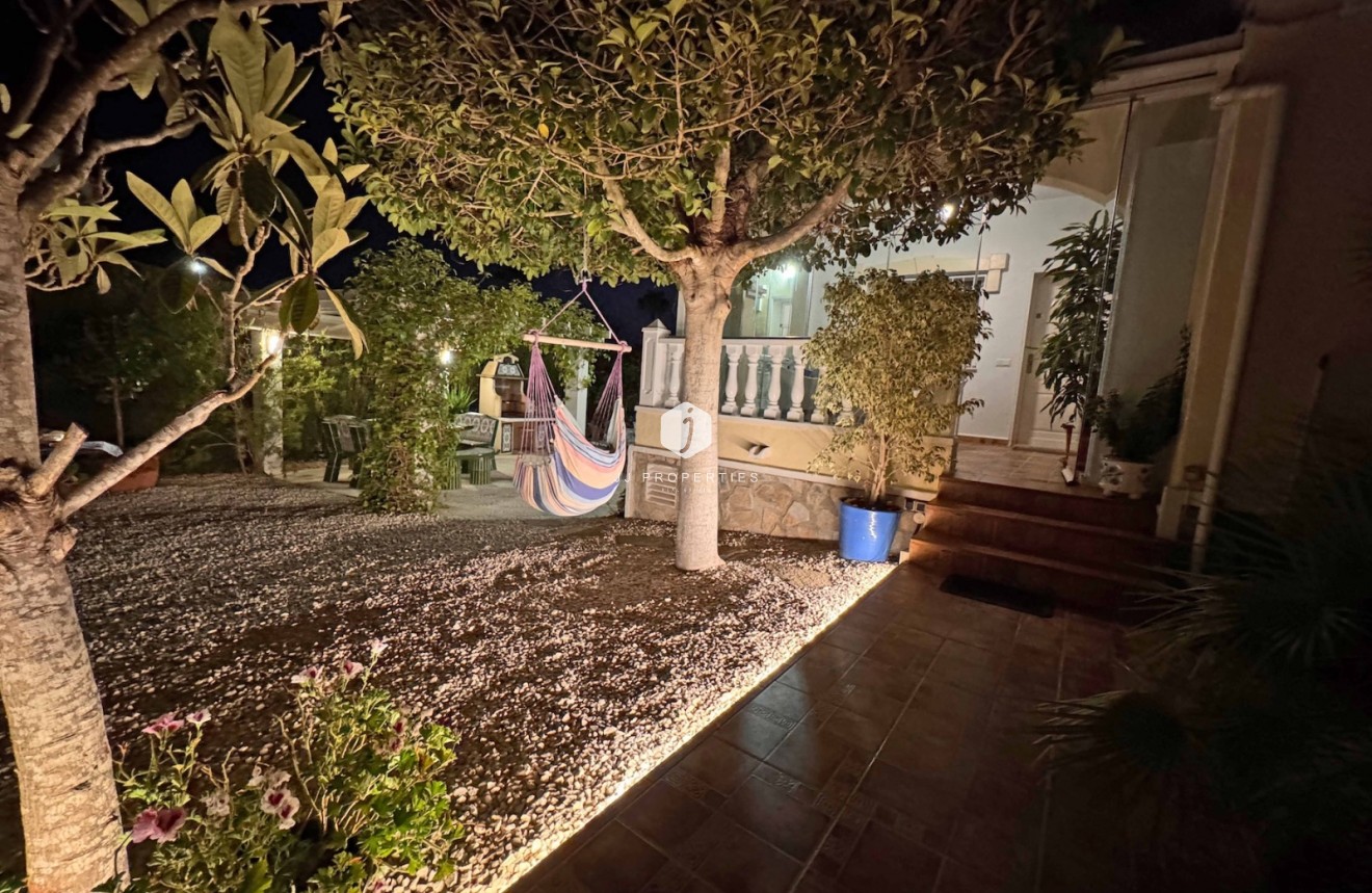 Tweedehands - Chalet -
Rojales - Inland