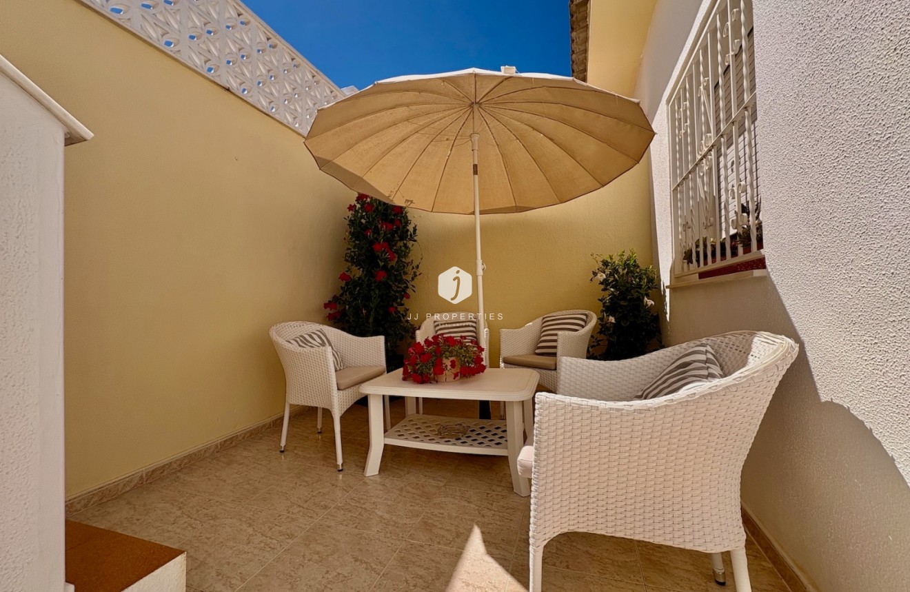 Tweedehands - Chalet -
Rojales - Inland