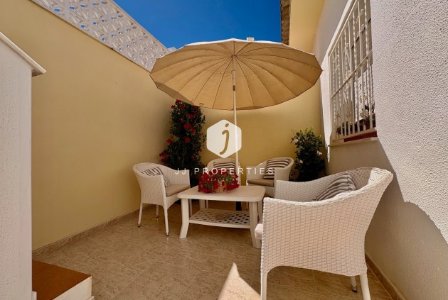 Tweedehands - Chalet -
Rojales - Inland