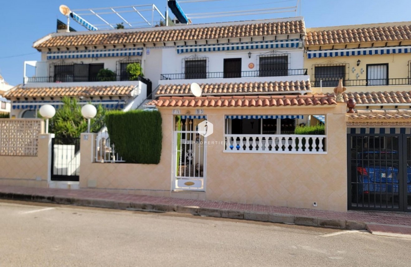 Tweedehands - Bungalow -
Torrevieja - Los Frutales