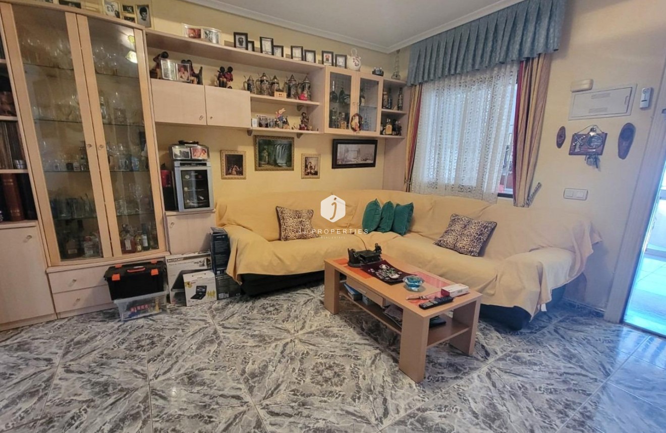 Tweedehands - Bungalow -
Torrevieja - Los Frutales